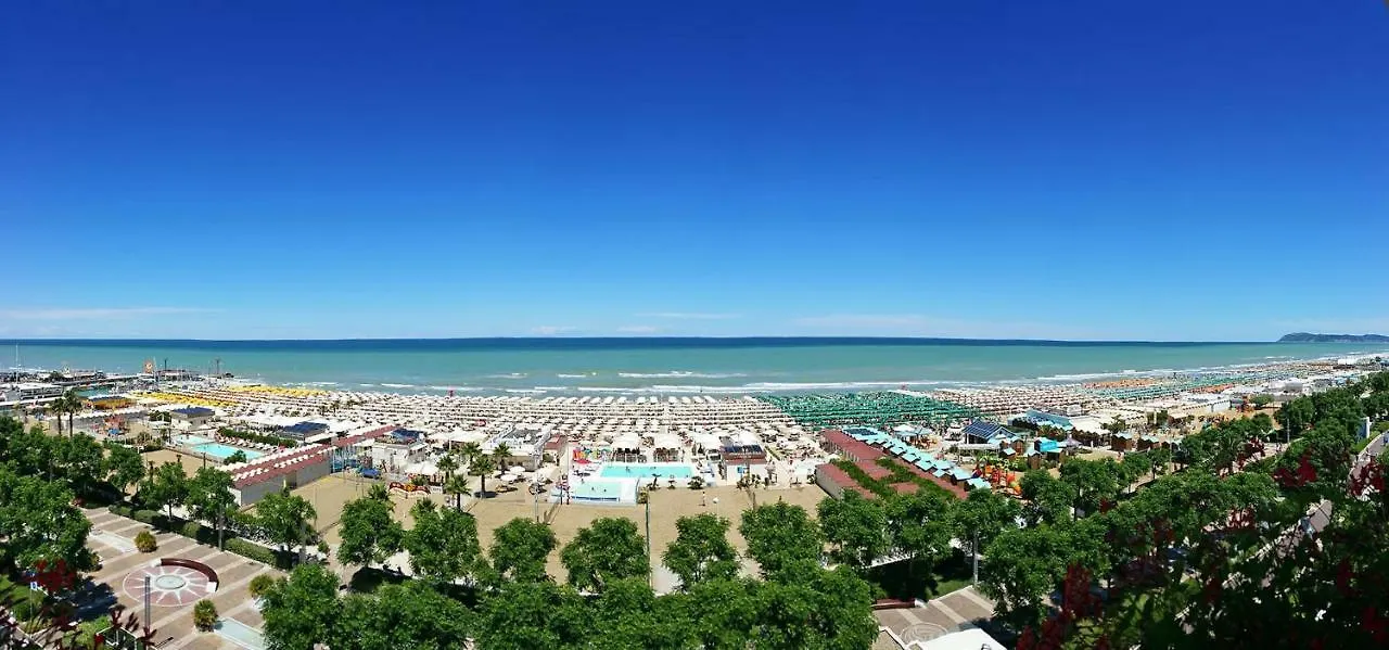 Residence Riccione Beach Apartments 0*,